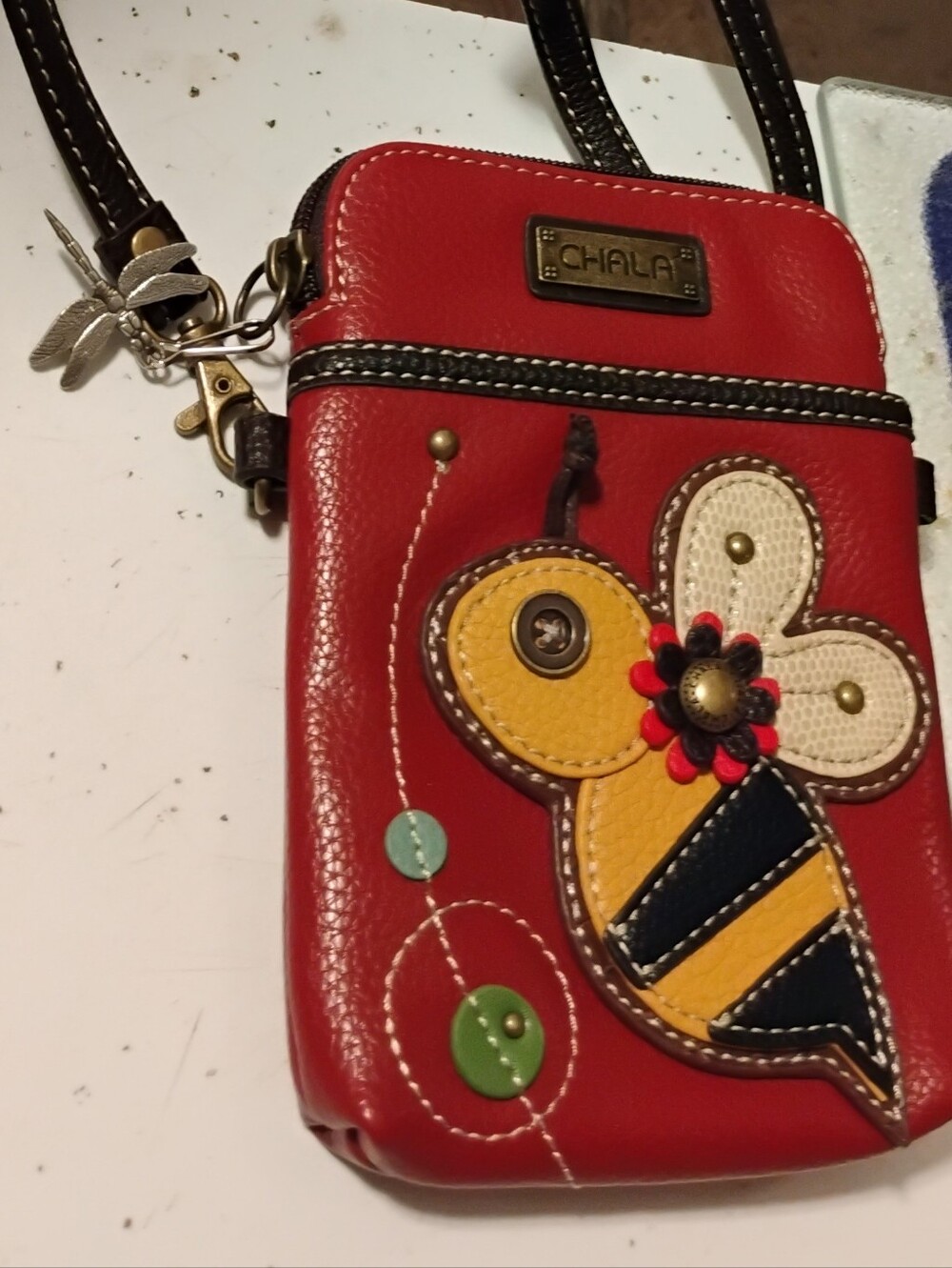 Chala-Bee ๐ Phone Crossbody Bag (Missing Original Zipper Pull) - Picture 6 of 6
